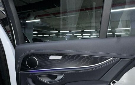 Mercedes-Benz E-Класс, 2020 год, 4 450 000 рублей, 6 фотография