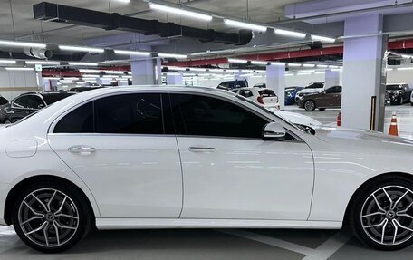 Mercedes-Benz E-Класс, 2020 год, 4 450 000 рублей, 11 фотография