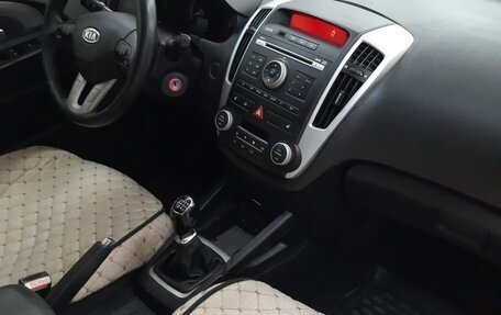 KIA cee'd I рестайлинг, 2012 год, 850 000 рублей, 4 фотография