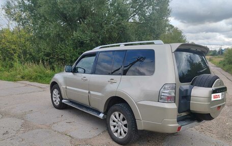 Mitsubishi Pajero IV, 2010 год, 1 350 000 рублей, 9 фотография
