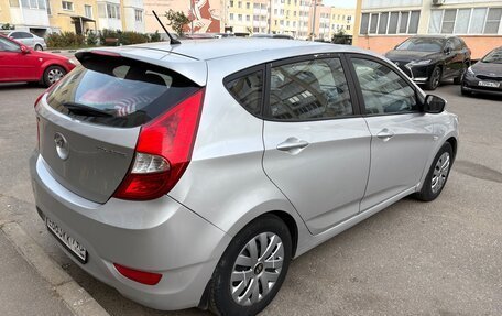 Hyundai Solaris II рестайлинг, 2013 год, 525 000 рублей, 4 фотография