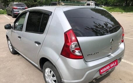 Renault Sandero I, 2014 год, 990 000 рублей, 5 фотография