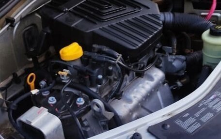 Renault Sandero I, 2014 год, 990 000 рублей, 16 фотография