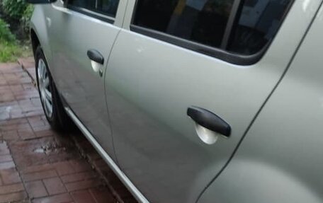 Renault Sandero I, 2014 год, 990 000 рублей, 26 фотография