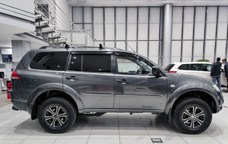 Mitsubishi Pajero Sport II рестайлинг, 2013 год, 1 550 000 рублей, 8 фотография