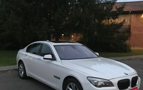 BMW 7 серия, 2012 год, 2 600 000 рублей, 2 фотография
