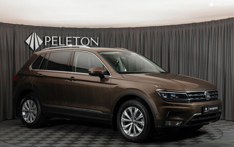 Volkswagen Tiguan II, 2017 год, 2 990 000 рублей, 2 фотография
