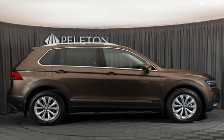 Volkswagen Tiguan II, 2017 год, 2 990 000 рублей, 8 фотография