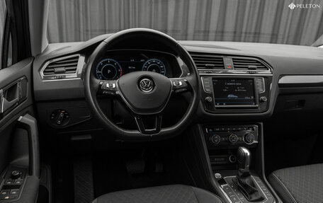 Volkswagen Tiguan II, 2017 год, 2 990 000 рублей, 9 фотография