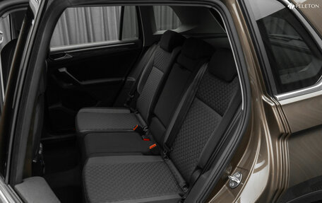 Volkswagen Tiguan II, 2017 год, 2 990 000 рублей, 14 фотография