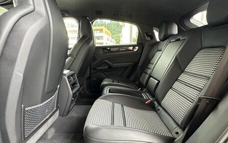 Porsche Cayenne III, 2025 год, 23 190 000 рублей, 19 фотография