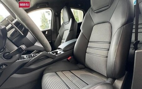 Porsche Cayenne III, 2025 год, 23 190 000 рублей, 27 фотография
