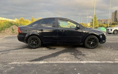 Ford Focus II рестайлинг, 2005 год, 4 фотография