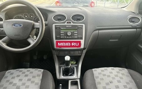 Ford Focus II рестайлинг, 2005 год, 6 фотография