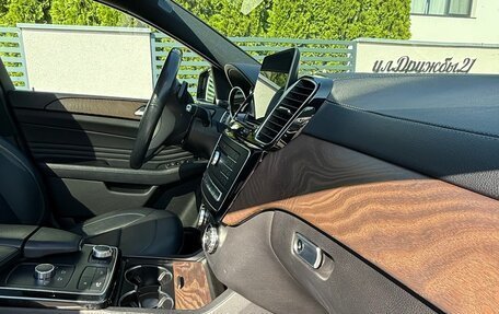 Mercedes-Benz GLE, 2018 год, 4 900 000 рублей, 17 фотография