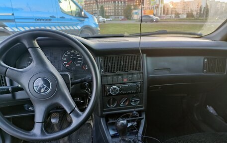 Audi 80, 1993 год, 180 000 рублей, 6 фотография