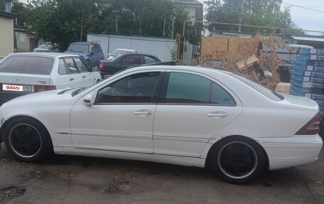 Mercedes-Benz C-Класс, 2000 год, 390 000 рублей, 2 фотография
