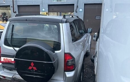 Mitsubishi Montero III, 2002 год, 650 000 рублей, 3 фотография