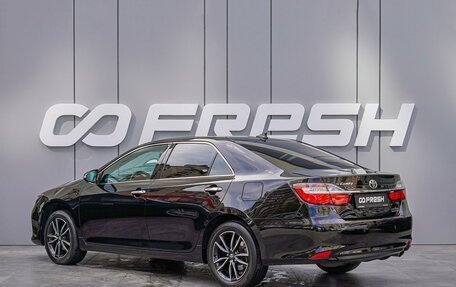 Toyota Camry, 2017 год, 2 330 000 рублей, 2 фотография