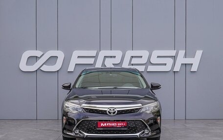 Toyota Camry, 2017 год, 2 330 000 рублей, 3 фотография