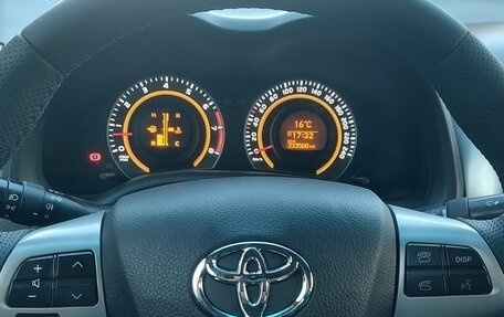 Toyota Corolla, 2011 год, 830 000 рублей, 9 фотография