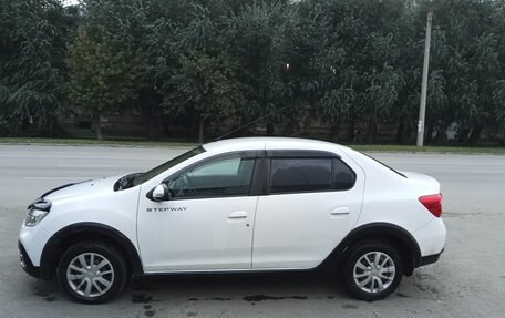 Renault Logan II, 2021 год, 1 099 009 рублей, 11 фотография