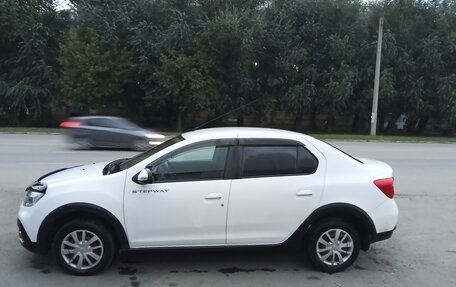 Renault Logan II, 2021 год, 1 099 009 рублей, 7 фотография