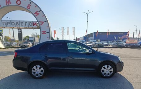 Volkswagen Jetta VI, 2008 год, 554 995 рублей, 8 фотография