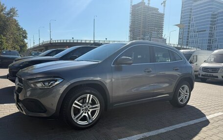 Mercedes-Benz GLA, 2020 год, 3 100 000 рублей, 1 фотография