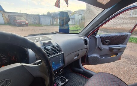Hyundai Accent II, 2004 год, 290 000 рублей, 1 фотография