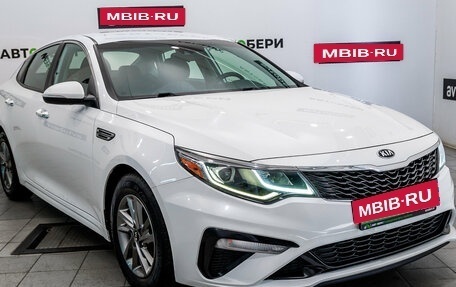 KIA Optima IV, 2018 год, 1 800 000 рублей, 7 фотография