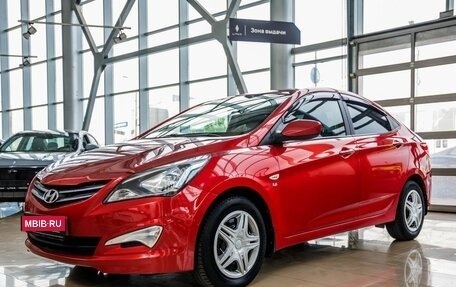 Hyundai Solaris II рестайлинг, 2015 год, 1 088 000 рублей, 3 фотография