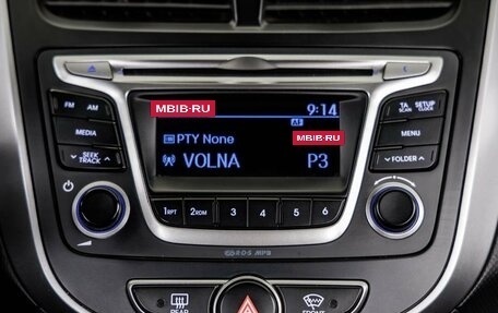 Hyundai Solaris II рестайлинг, 2015 год, 1 088 000 рублей, 26 фотография