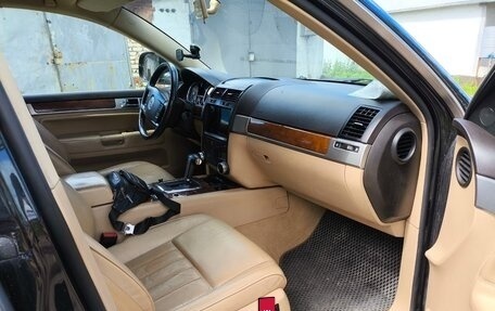 Volkswagen Touareg III, 2008 год, 1 700 000 рублей, 10 фотография