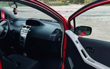 Toyota Yaris III рестайлинг, 2010 год, 685 000 рублей, 5 фотография