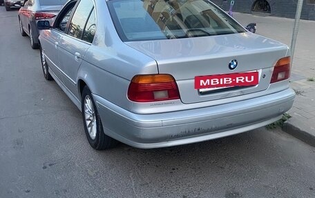 BMW 5 серия, 2001 год, 600 000 рублей, 5 фотография