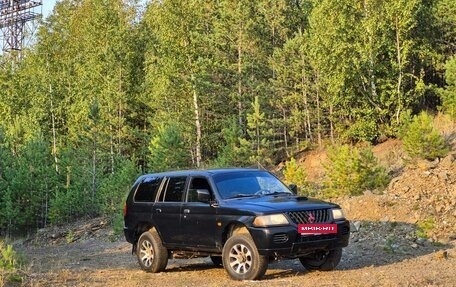 Mitsubishi Pajero Sport II рестайлинг, 2004 год, 590 000 рублей, 4 фотография