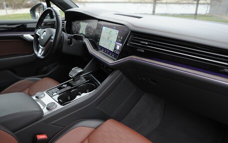 Volkswagen Touareg III, 2020 год, 5 190 000 рублей, 21 фотография
