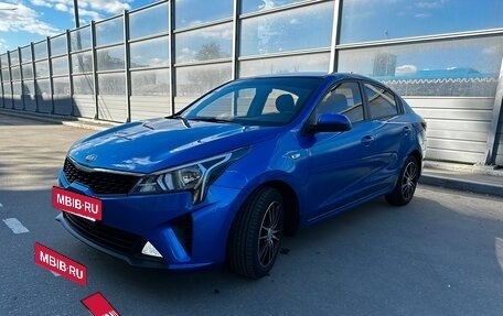 KIA Rio IV, 2020 год, 1 630 000 рублей, 12 фотография