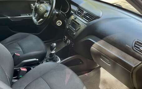 KIA Rio III рестайлинг, 2014 год, 600 000 рублей, 6 фотография