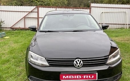 Volkswagen Jetta VI, 2012 год, 870 000 рублей, 1 фотография