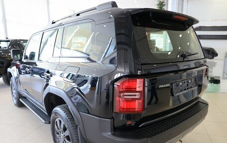 Toyota Land Cruiser Prado, 2024 год, 11 700 000 рублей, 7 фотография