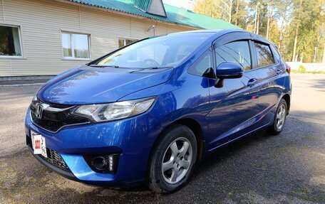Honda Fit III, 2017 год, 1 200 000 рублей, 5 фотография