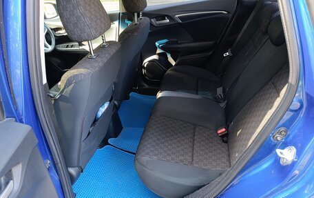 Honda Fit III, 2017 год, 1 200 000 рублей, 11 фотография