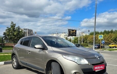 Renault Megane III, 2010 год, 500 000 рублей, 2 фотография