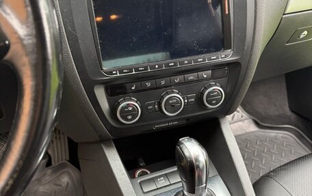 Volkswagen Jetta VI, 2012 год, 870 000 рублей, 13 фотография