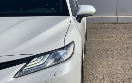 Toyota Camry, 2021 год, 4 200 000 рублей, 2 фотография