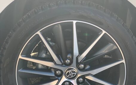 Toyota Camry, 2021 год, 4 200 000 рублей, 10 фотография