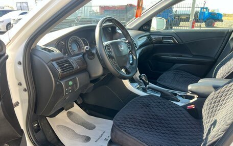 Honda Accord IX рестайлинг, 2013 год, 1 299 999 рублей, 10 фотография