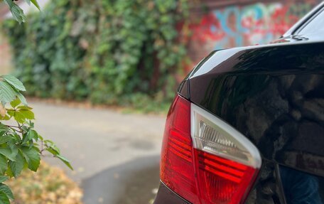 BMW 3 серия, 2005 год, 900 000 рублей, 12 фотография